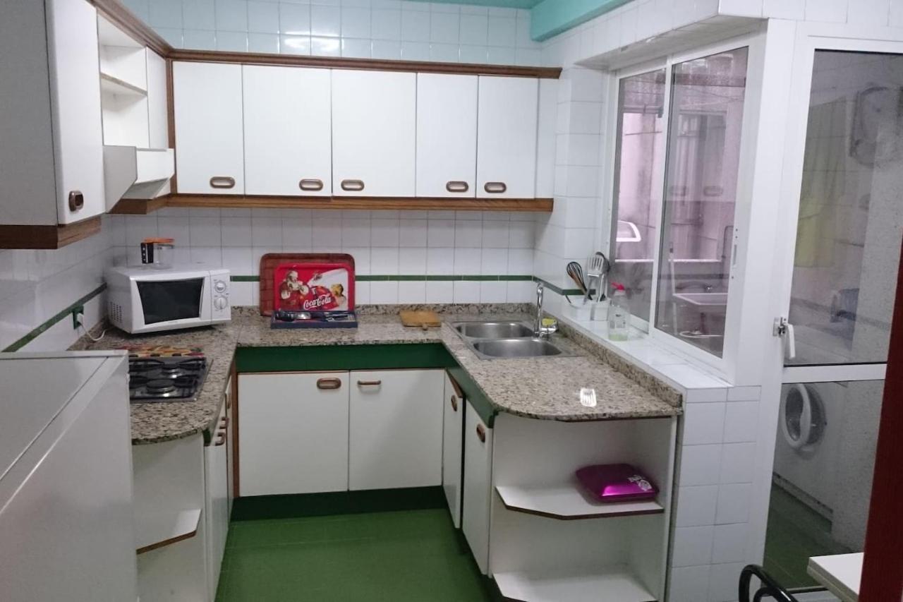 Апартаменты Se Alquila Piso Centrico En Sanxenxo C/Garaje Экстерьер фото